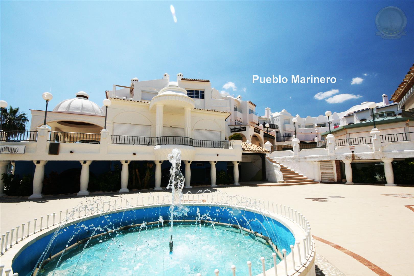 example of photos of apartment for sale in Pueblo Marinero (Puerto Marina)